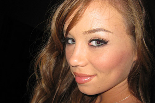 Capri Anderson's pretty face caught on picture